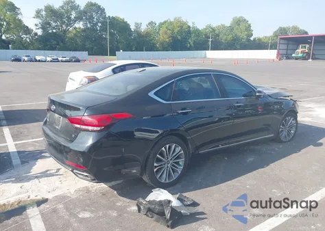 2015 Hyundai Genesis 3.8 z USA, uszkodzony, nr VIN KMHGN4JE8FU099892